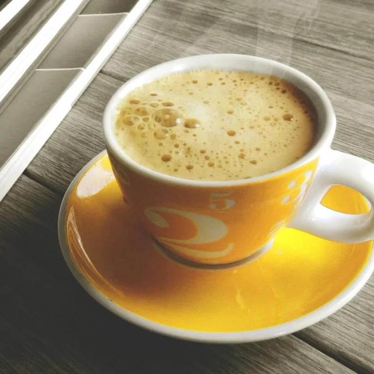 How Hot Should A Coffee Be? The Best Temperature to Drink Coffee